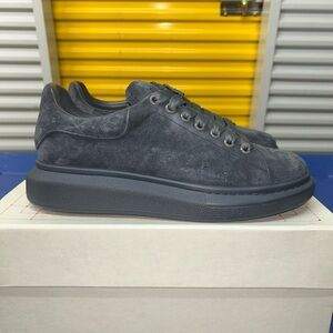 Men's Black Suede Sneakers